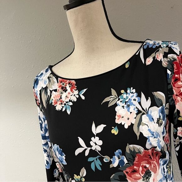 WHBM long sleeve floral dress